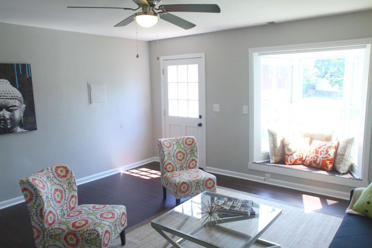 The Orange Door-sleeps 10 Holiday home *