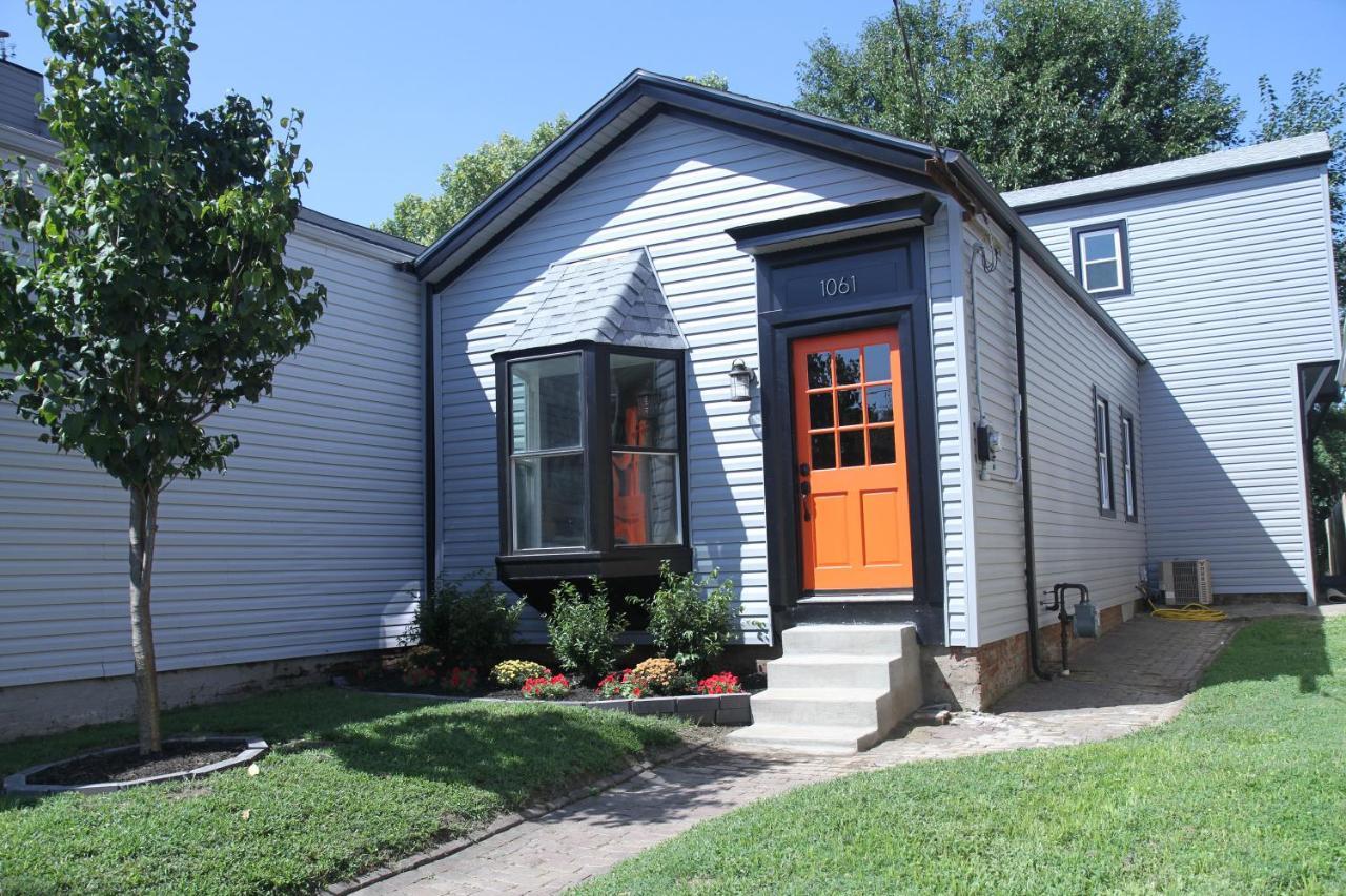 Holiday home The Orange Door-sleeps 10